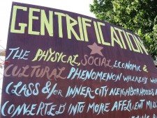Gentrification in Spain and Latin America — a Critical Dialogue MICHAEL JANOSCHKA, JORGE SEQUERA and LUIS SALINAS